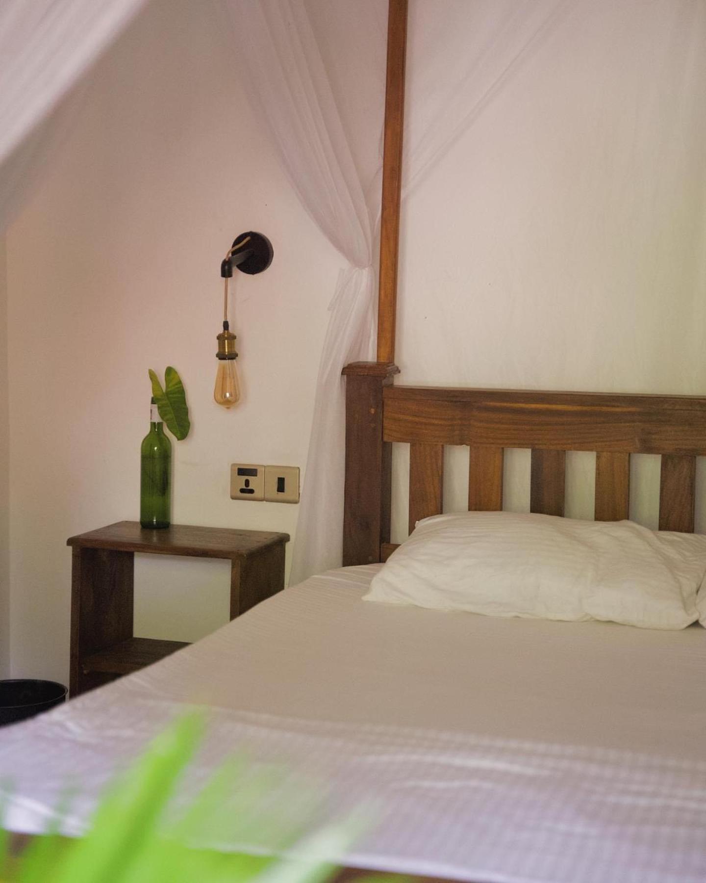 Albergue Waypoint Arugam Bay Exterior foto