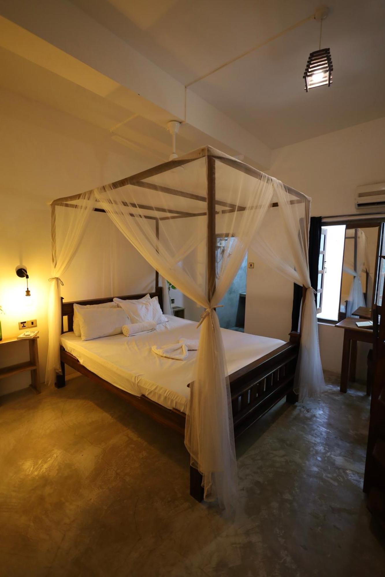 Albergue Waypoint Arugam Bay Exterior foto