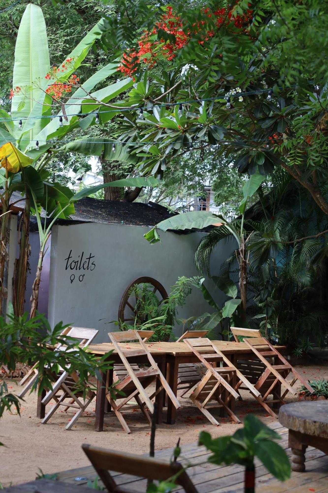 Albergue Waypoint Arugam Bay Exterior foto